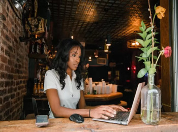 Escorço Histórico: A Evolução de Entidades Jurídicas ao Longo do Tempo