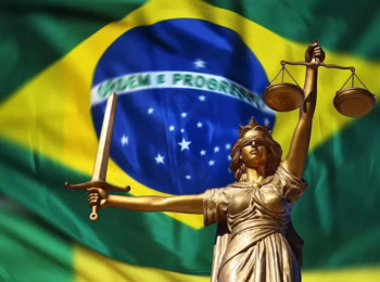 Classificação das Normas Constitucionais e Princípios Especiais de Direito Administrativo