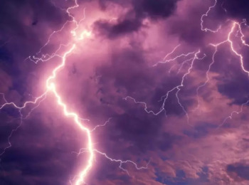 Agropecuária Terá de Indenizar Mãe de Vaqueiro Morto ao ser Atingido por Raio