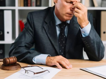 Falta de Pagamento de Multa Aplicada em Agravo Interno não Impede Análise de Apelação Posterior