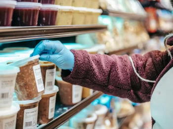 Potencial Risco à Saúde Exige que Consumidor Seja Informado sobre Presença de Bisfenol em Produtos