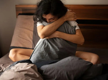 Falta de Reação Enérgica da Vítima e Consentimento Inicial não Afastam Crime de Estupro, Define Sexta Turma