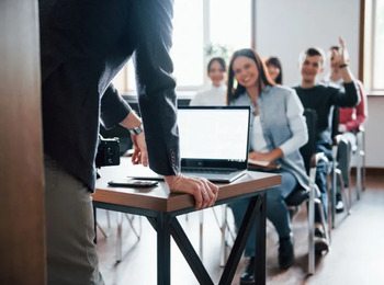 STJ Define Regras Sobre Atividade Extraclasse para Professores