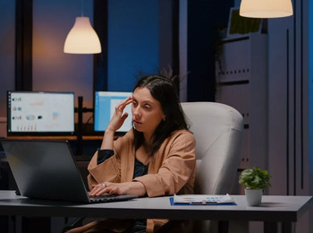 Proibição de compensar horas extras com gratificação pelo TST