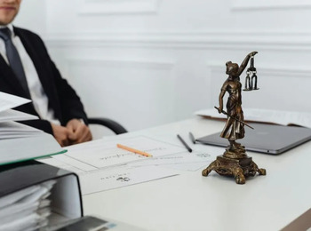 TJ-PR assegura direito ao silêncio parcial em defesa