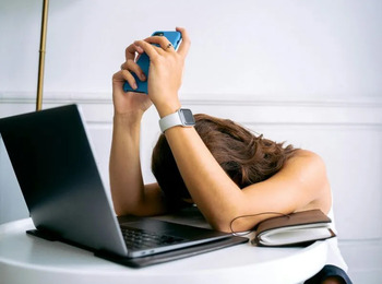 Negada indenização para servidora com Burnout na pandemia