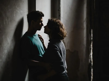 TRT-2 mantém justa causa de atendente por relação com marido da sócia