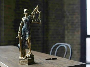 STJ proíbe uso de critérios objetivos para negar Justiça gratuita de imediato