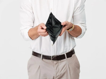 TST nega indenização por dano moral em atraso de verbas rescisórias