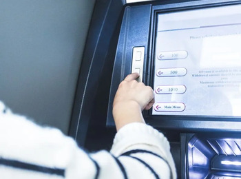 Depósito parcial em execução invertida não impede multa e honorários, decide STJ