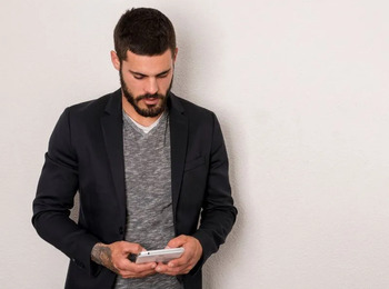 Síndico é condenado por divulgar imagem de morador em grupo de WhatsApp, confirma TJDFT