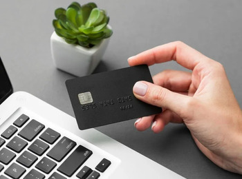 STJ: Credenciadora de cartão não é solidária por dívidas de subcredenciadora a lojista