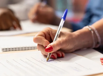 Justiça determina reinclusão de candidata em concurso de bombeiros após edital desrespeitar decisão do STF 