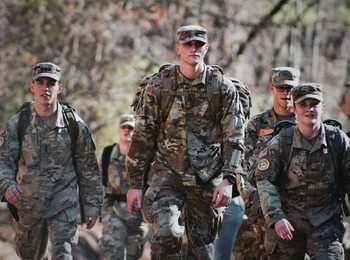 Justiça do DF reconhece tempo de serviço militar para aposentadoria de delegados federais