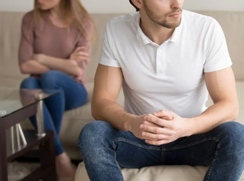 Turma Recursal afasta juizado especial de ação por infidelidade e extingue processo