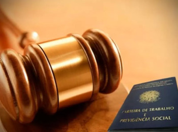 Justiça do Trabalho: Empresa é condenada a indenizar empregada que sofreu aborto dentro do estabelecimento