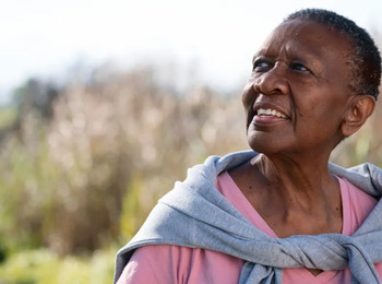 Justiça condena homem por injúria racial contra ex-sogra em contexto de violência doméstica