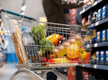 TST determina que empresa restabeleça vale-alimentação e PLR a aposentado por doença psiquiátrica