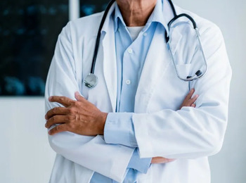 Projeto de Exame Nacional para Médicos Avança na Comissão do Senado