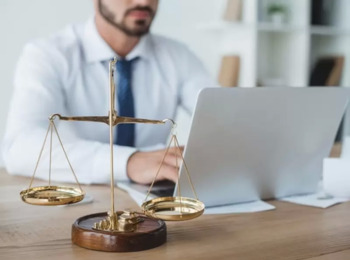 STJ mantém acórdão que afastou condenação de banca de advogados