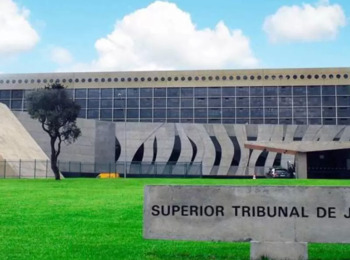 Para o STJ falsificação por preposto é culpa exclusiva da vítima